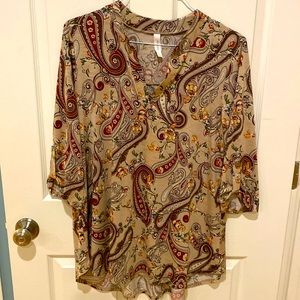 Honey Me size large paisley tunic